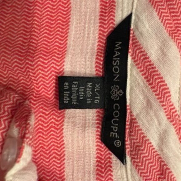 Linen and Cotton Sleeveless Shirt - Picture 3 of 3